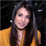 Laureata in Lettere e Beni Culturali. Offro ripetizioni e aiuto compiti a ragazzi delle scuole elementari, media e superiori